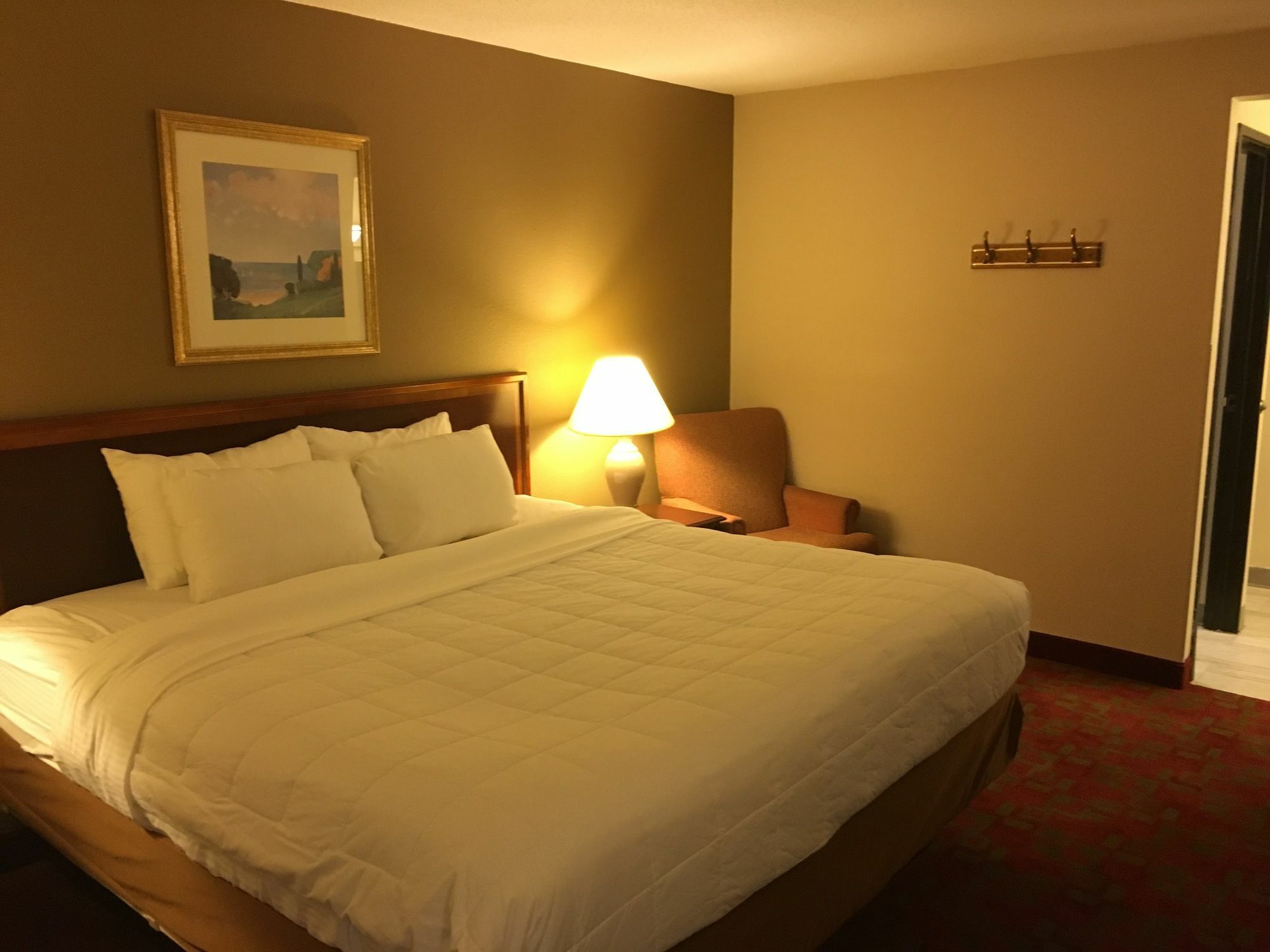 Quality Inn & Suites ミルウォーキー エクステリア 写真